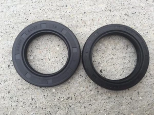 2 pcs Rotary Cutter Gearbox Oil Seals King Kutter 156005 & 156010 (002/005) - Picture 1 of 8