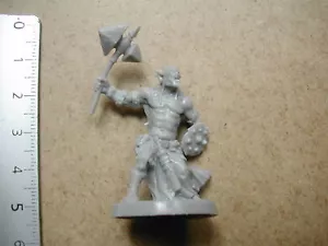 ORC ENFORCER MINION MINIATURE MASSIVE DARKNESS - Bild 1 von 1