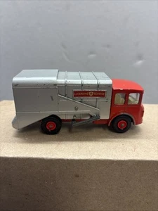 Matchbox King Size Refuse Truck (Garbage Truck) K-7 - Picture 1 of 14