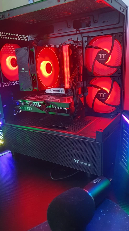 XP PCs GLOBAL - XPB1 - RTX 4060, R5 7600, 32GB DDR5, BLACK CASE WITH WIFI MOBO - Image 1 of 4