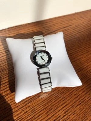 Reloj Jowissa para mujer J1.007.M Safira 99 esfera mop estrás cerámica blanca Foto 1 de 4