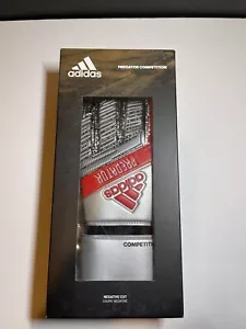 Adidas Men's Predator Training Goalkeeper Gloves Size 8 New CA Red - Picture 1 of 4