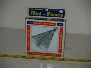 Vintage Bachmann Mini planes Saab AJ37 Viggen No 41 Airplane w/ Box - Picture 1 of 5