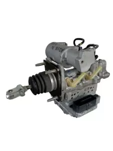 TOYOTA AQUA NHP1 11-23 BRAKE MASTER CYLINDER 4705052290 - Picture 1 of 7