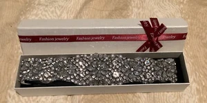Braut Strass Hochzeit schwarz Satin Schärpe/Gürtel Band passt 28-50 - Bild 1 von 3