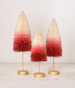 Bethany Lowe Flaschenbürste Bäume Set/3 Ombre Erdbeeren & Creme Valentinstag Dekor - Bild 1 von 1