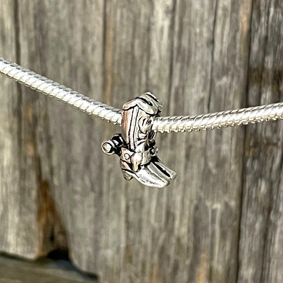 Berloque europeu prata fazenda cavalo botas cowboy faroeste para pulseira - Imagem 1 de 1
