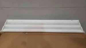 NEW 4' LED Lithonia Lighting 8000LM GZ10 35K 80CRI WH (SKU: 111139) - Picture 1 of 6