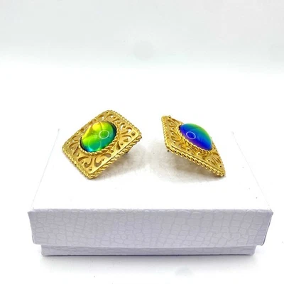 Aretes Art Deco De Colección Tono Dorado Arco Iris Vitrail Jalea Vientre Lucita Cabujón Foto 1 de 4