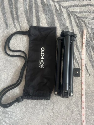 MeFoto Tripod - Image 1 of 2