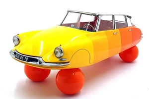 Norev 1/12 Scale Diecast Model 121581 Citroen DS 19 on Balls 1959 - Multi - Picture 1 of 6