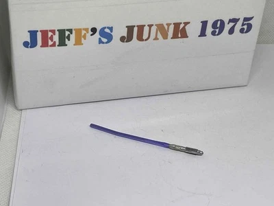 Figura de acción Star Wars 3,75" Hasbro Lightsaber Jedi hoja púrpura oscuro Foto 1 de 3