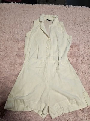XOXO Womens White Collared Sleeveless One-Piece  Shorts Romper Size 7/8 - Image 1 of 4
