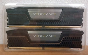 CORSAIR VENGEANCE DDR5 RAM 32GB (2x16GB) 5600MHz CL36-36-76 CMK32GX5M2B5600C36 - Zdjęcie 1 z 10