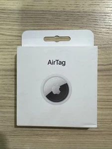 Apple AirTag Track your keys wallet luggage backpack Replaceable battery Water - Zdjęcie 1 z 4