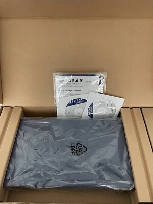 Netgear Prosafe 16 Port Gigabit Smart Switch GS716T-200NAS v2 - Image 1 of 4