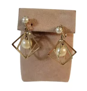 Pendientes colgantes vintage de perlas de imitación enjauladas con tornillos 1,5" - Imagen 1 de 6