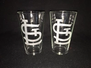 St. Louis Cardinals Hand Etched (with a Dremel) Pint Glasses! - Picture 1 of 1