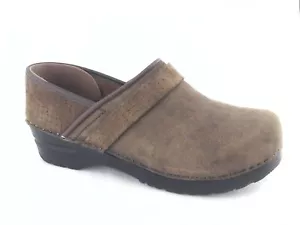 Sanita Dänische Clogs Braun Wildleder Slipper Berufsschuhe US 7-7,5 EU 38 115 $ - Bild 1 von 7