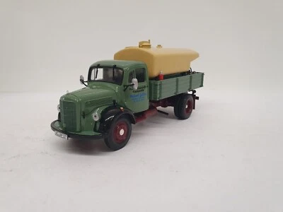 1/43 MERCEDES-BENZ L3500K KIPPER MIT AUFSETZTANK MINICHAMPS 439350060 - Image 1 of 4