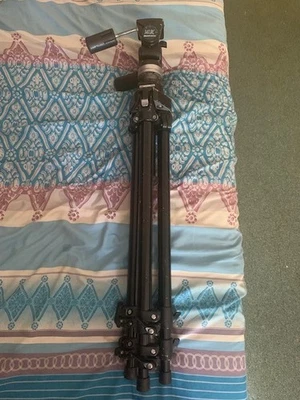 pied manfrotto 055CB-GK tete fluide 141RC - Photo 1/4