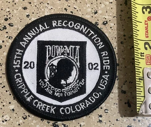 RARO 2002 15º Anual Rocognition Ride Cripple Creek Colorado EE. UU. 3" POW MIA - Imagen 1 de 2