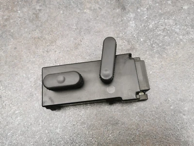 Interruptor ajuste asiento izquierdo opel vectra c signum 3.0 v6 cdti 13104873 valeo Foto 1 de 3