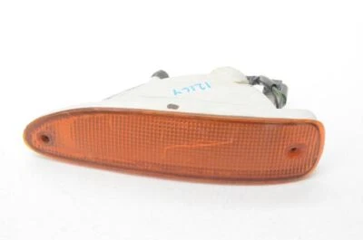 1991 - 1994 年日产 240sx S13 发球杆左前转向信号灯 — 第 1/4 张图片