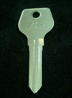 MZ10 MAZDA Master LLAVE en blanco (1 de 2 poses.) ajuste RX-7 FB 1978-1982, RX-4 1974-82 Foto 1 de 4