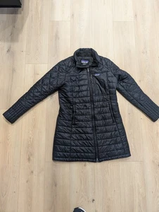 Patagonia Radalie Parka Jacke Damen Large schwarz gesteppt Puffer durchgehender Reißverschluss Tasche - Bild 1 von 10