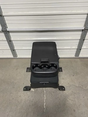 Chevrolet Tahoe Yukon Suburban Silverado 2007-2014 tela de ébano asiento central con salto Foto 1 de 4