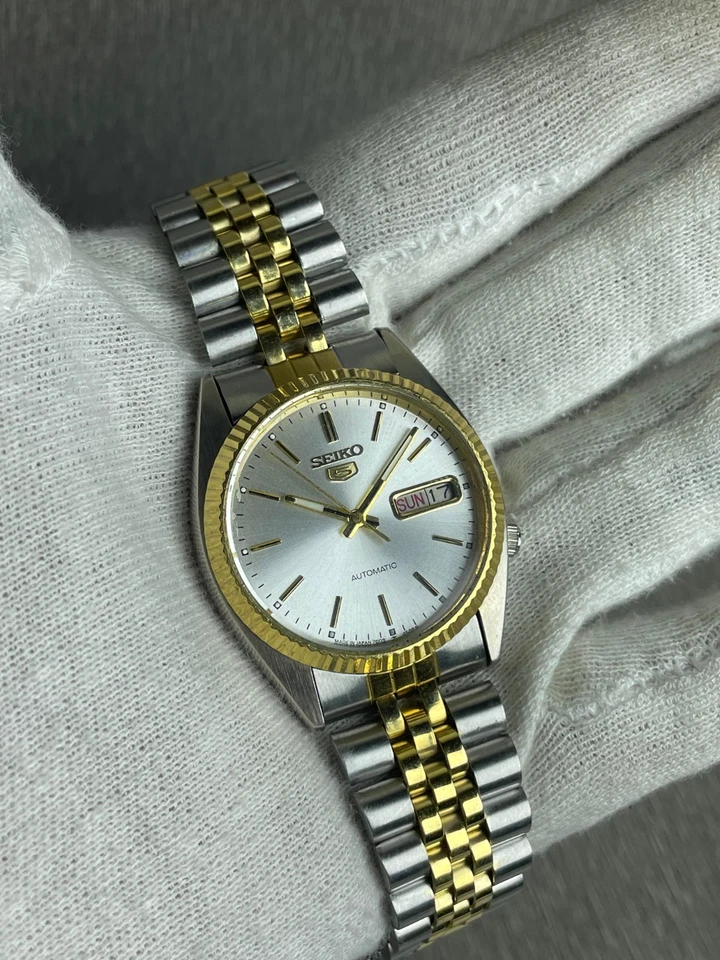 Vintage seiko 5 Snxj 92 Automatic Mens Watch 7009 Day Date Foto 1 de 1