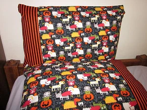 Halloween pet pattern fabric 100% new Cotton handmade Pillowcase one pair - Picture 1 of 3