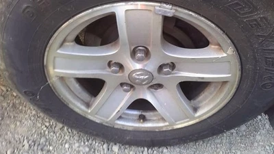 Used Wheel fits: 2005 Dodge Durango road 17x8 aluminum machined face with silver - Image 1 of 4