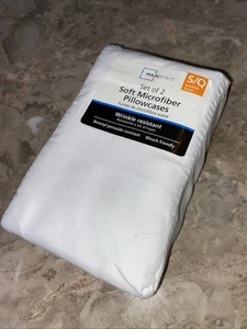 Mainstays 2-Pack Microfiber Pillowcases, 20x32, Arctic White - Picture 1 of 4