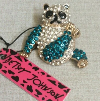 ¡Colgante/broche de oso de cristal azul y blanco Betsey Johnson en collar de cadena dorada! Foto 1 de 4