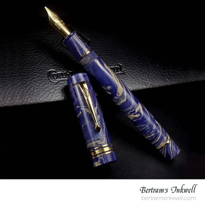 Pluma Estilográfica Conway Stewart Belliver Prototipo (Remolino de Ebonita Azul y Crema), 2 Foto 1 de 4