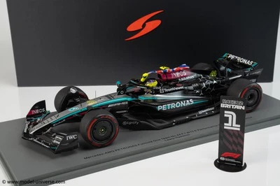 Spark 1:18 Mercedes-AMG Petronas W15 #44 Lewis Hamilton Winner British GP 202... - Image 1 of 4