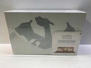 POKEMON COLLEZIONE ULTRA PREMIUM SPADA E SCUDO CHARIZARD ITA - NUOVO SIGILLATO - Picture 1 of 20