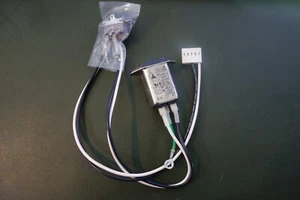 Delta 06GEEG3E IEC Buchse mit 6 Ampere Filter mit DPST Schalter - Bild 1 von 3