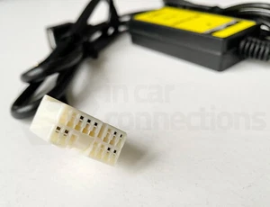 Honda USB Adapter Civic S2000 + 3,5mm AUX Buchse Eingang SD im Auto iPod MP3 iPhone - Bild 1 von 5