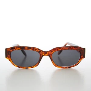 Tortoise Mod Bold Rectangular Unisex Stylish Sunglass - Dana - Picture 1 of 3