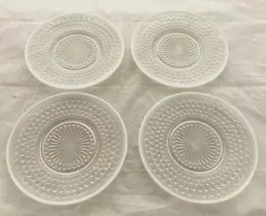Lote de 4 placas de vidrio opalescente blanco piedra lunar Fenton vintage de 8,5" - Imagen 1 de 8