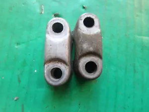 Kawasaki Mojave KLF 110 1987 1988 KLF110 handlebar mount clamps - Foto 1 di 1