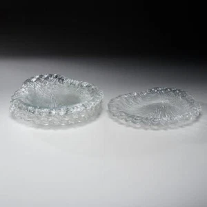 MMA Met Museum Of Art Shell Shaped Sandwich Glass Dish Hairpin Pattern Plates - Picture 1 of 5