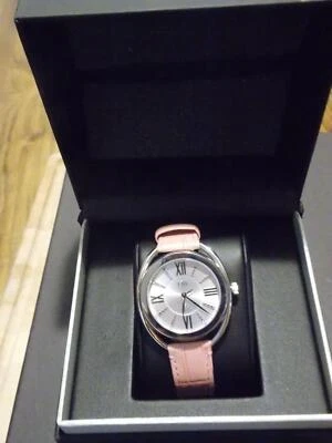 ??NUEVO JBW Mujer’s Gigi Correa Cuero Reloj 38mm Rosa y Plata Batería Nueva Foto 1 de 4