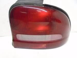 95 96 97 98 99 Dodge Plymouth neón pasajero derecho luz trasera lateral fabricante de equipos originales bonita - Imagen 1 de 1