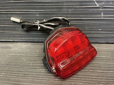 Lanterna traseira Honda CBR1000RR 2008, luz de freio traseira OEM #5224 - Imagem 1 de 4