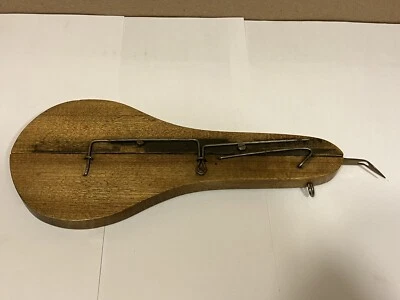 Vintage Primitive Latch Hook Wood Tool Rug Making Punch Yarn Shuttle - Image 1 of 4