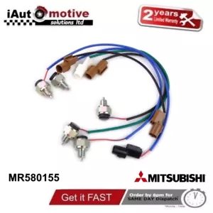 JUEGO DE INTERRUPTORES DE TRANSFERENCIA CAJA DE CAMBIOS MITSUBISHI MONTERO 3.5 3.8 PAJERO SHOGUN 3.2 DID GDI - Imagen 1 de 3